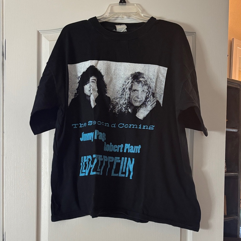 Vintage Led Zeppelin Black concert 🎵 Graphic T-Shirt
